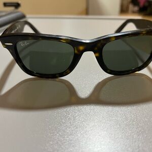 Ray-Ban Tortoise Shell Sunglasses